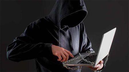9 روش‌ ساده برای جلوگیری از سرقت هویت در اینترنت