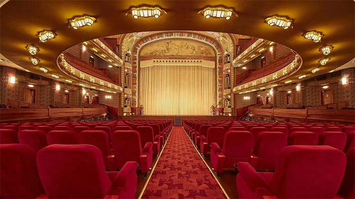 سینما Pathé Tuschinski پاتهٔ توشینسکی (آمستردام)