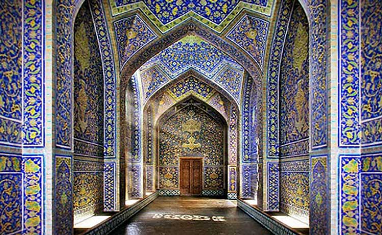 سبک هنری کاشی کاری ایران