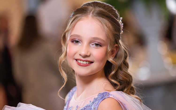 آرایش صورت دخترانه ساده ۱۳ سال برای عروسی (0 تا 100)