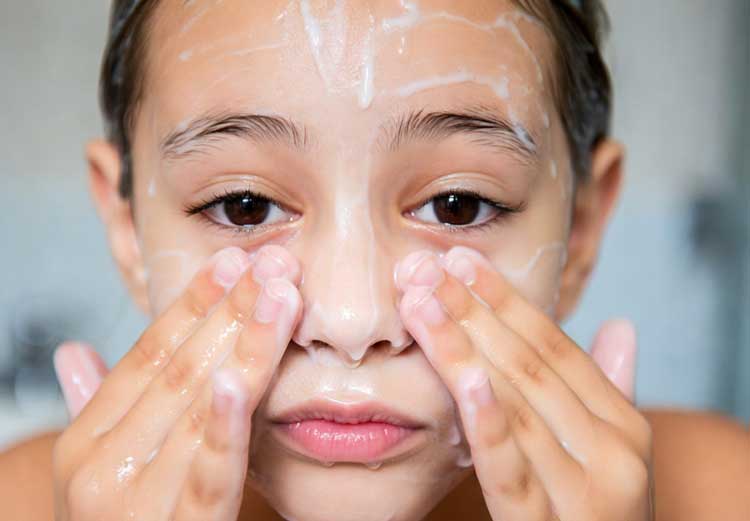 پاکسازی ملایم و عمیق