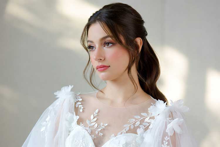 ترکیب با آرایش و مو برای عروس 